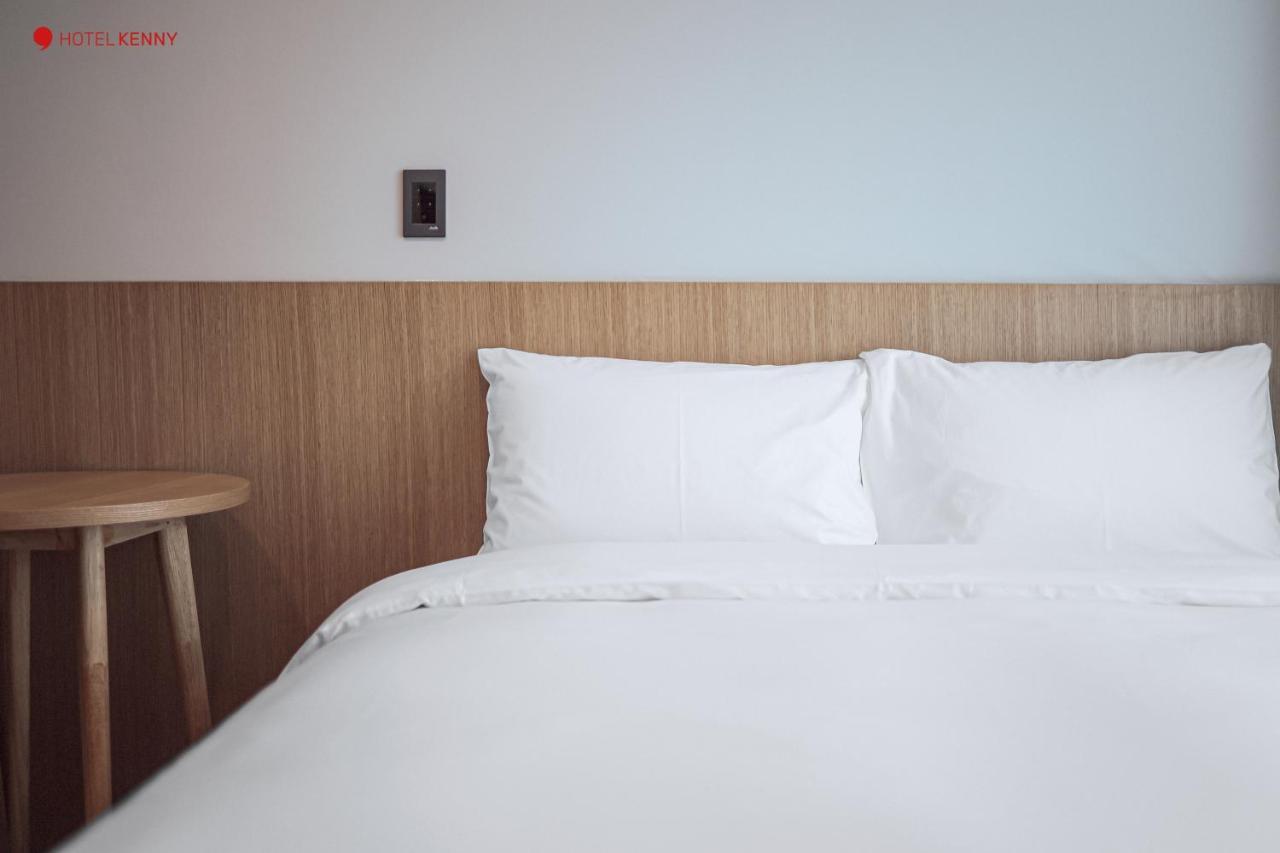 Hotel Kenny Йосу Экстерьер фото